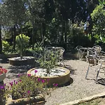 Hostel Alberg Solidanca *
