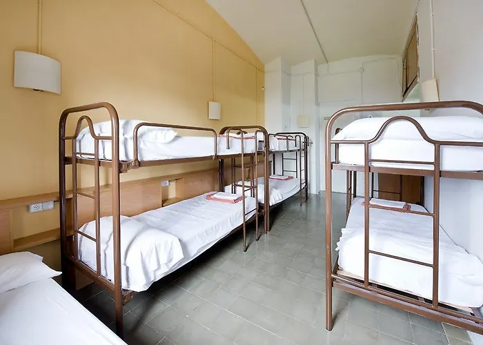 Hostal Alberg Solidanca